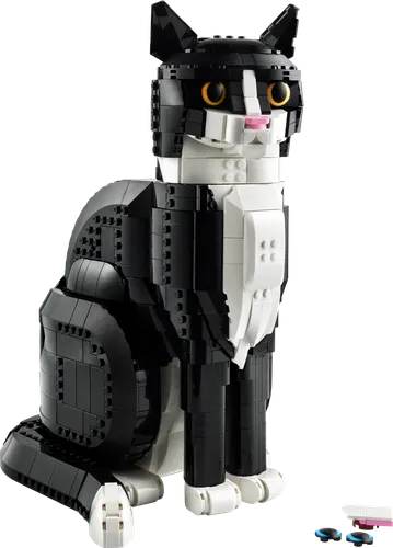 LEGO 21349 Tuxedo Cat