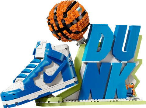 LEGO 43008 Nike Dunk